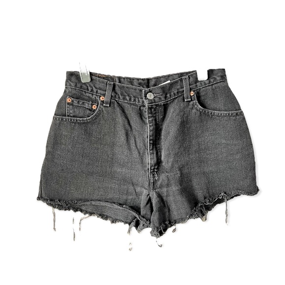 Levi’s 550 High Waist Dark Wash Cutoffs size 30 - Picture 1 of 7